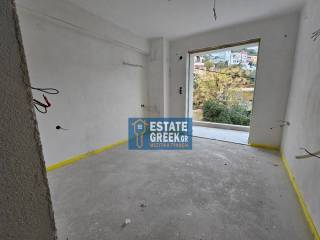 ★ Θέα θάλασσα ★ 4 υπνοδωμάτια + 4 μπάνια ★ Με ατομικό ασανσέρ ★