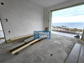 ★ Θέα θάλασσα ★ 4 υπνοδωμάτια + 4 μπάνια ★ Με ατομικό ασανσέρ ★