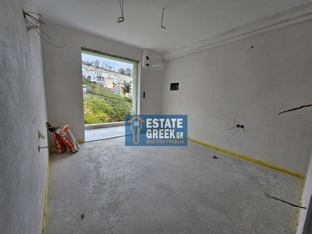 ★ Θέα θάλασσα ★ 4 υπνοδωμάτια + 4 μπάνια ★ Με ατομικό ασανσέρ ★