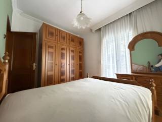 Diathetei ntoylapa, krebatokamara kai syrtariera me kathrephte