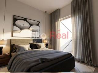 ΦΩΤΟΡΕΑΛΙΣΤΙΚΑ