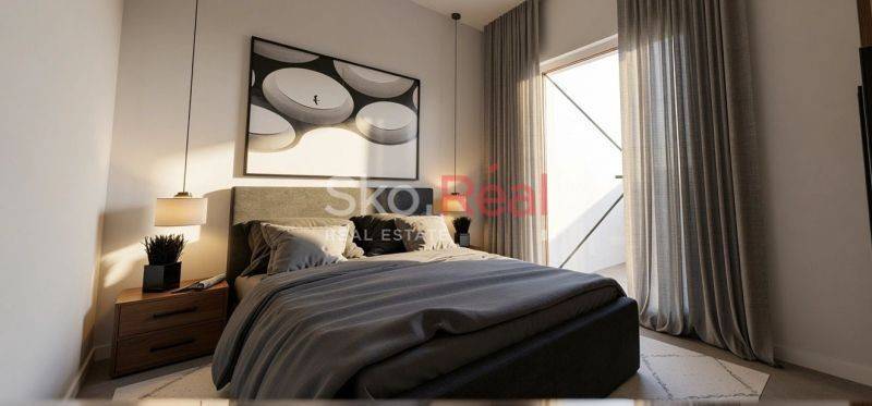 ΦΩΤΟΡΕΑΛΙΣΤΙΚΑ