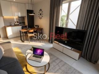 ΦΩΤΟΡΕΑΛΙΣΤΙΚΑ