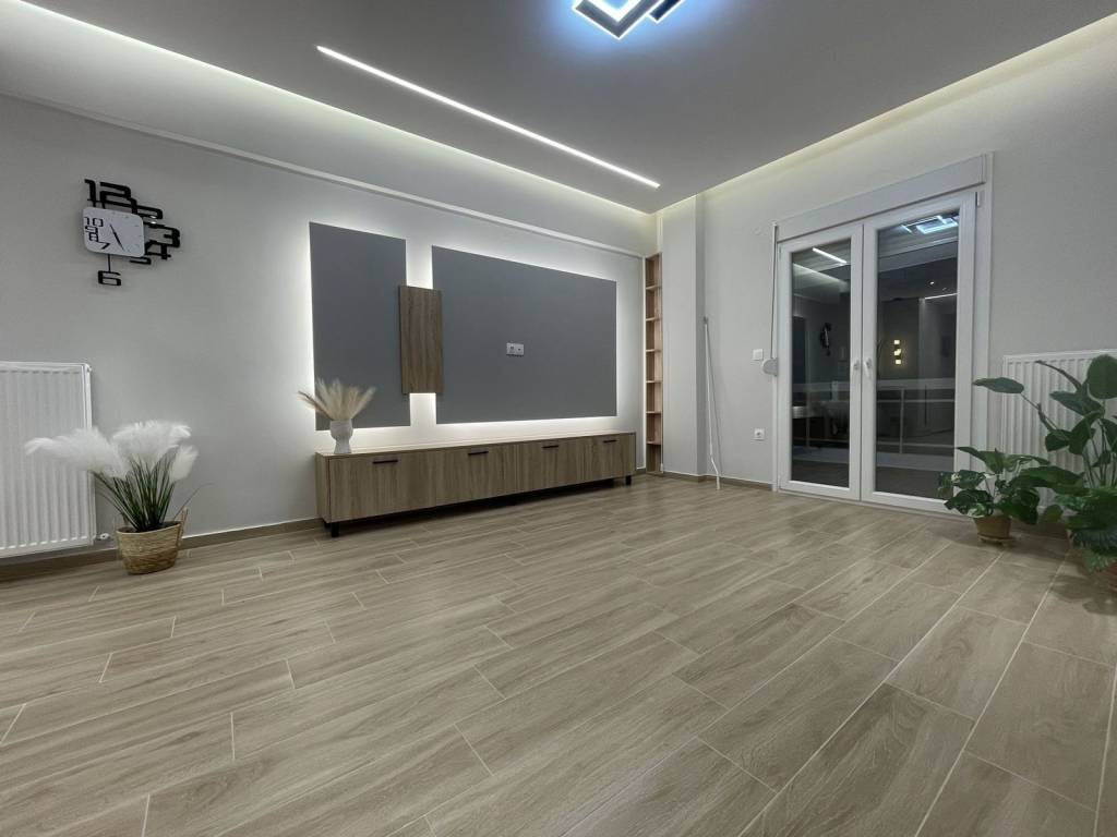 Μοντέρνο έπιπλο τηλεόρασης δάπεδο πλακάκι με υφή ξύλου