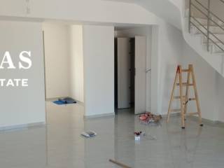 CHORISTE KOYZINA &amp; 3o MPANIO ME PARATHYRO