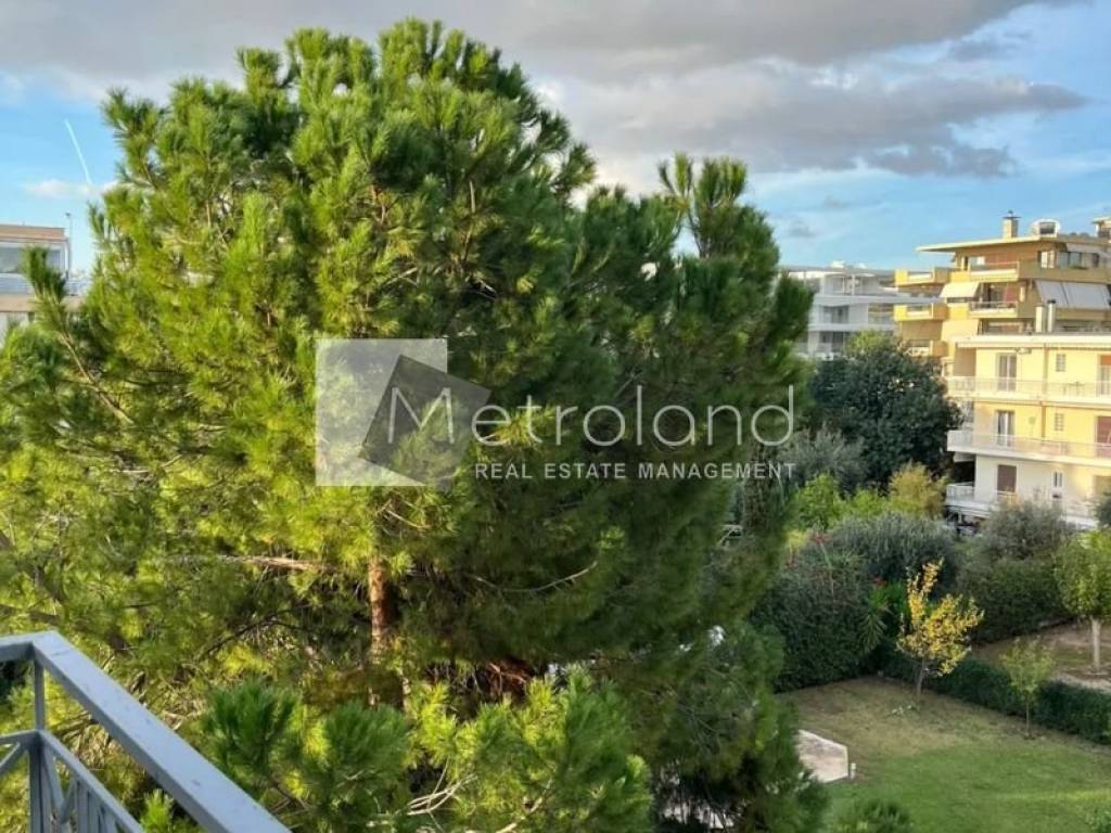 Θέα από μπαλκόνι