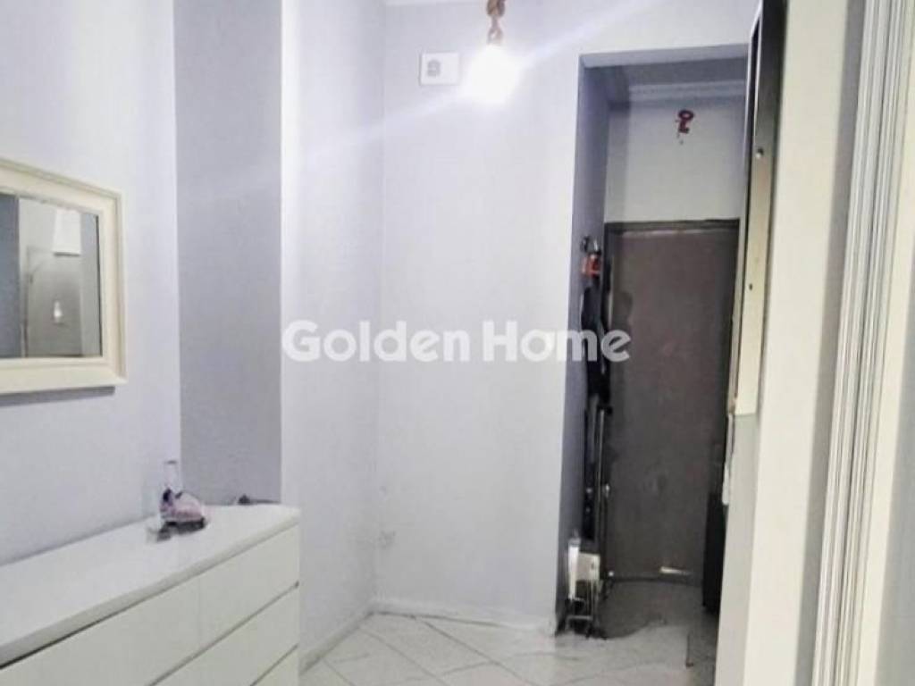 Χολ - Διάδρομος