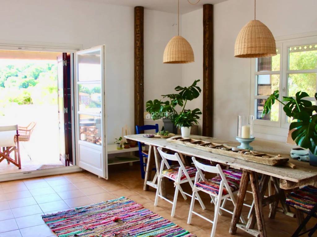 Εσωτερικοι χώροι