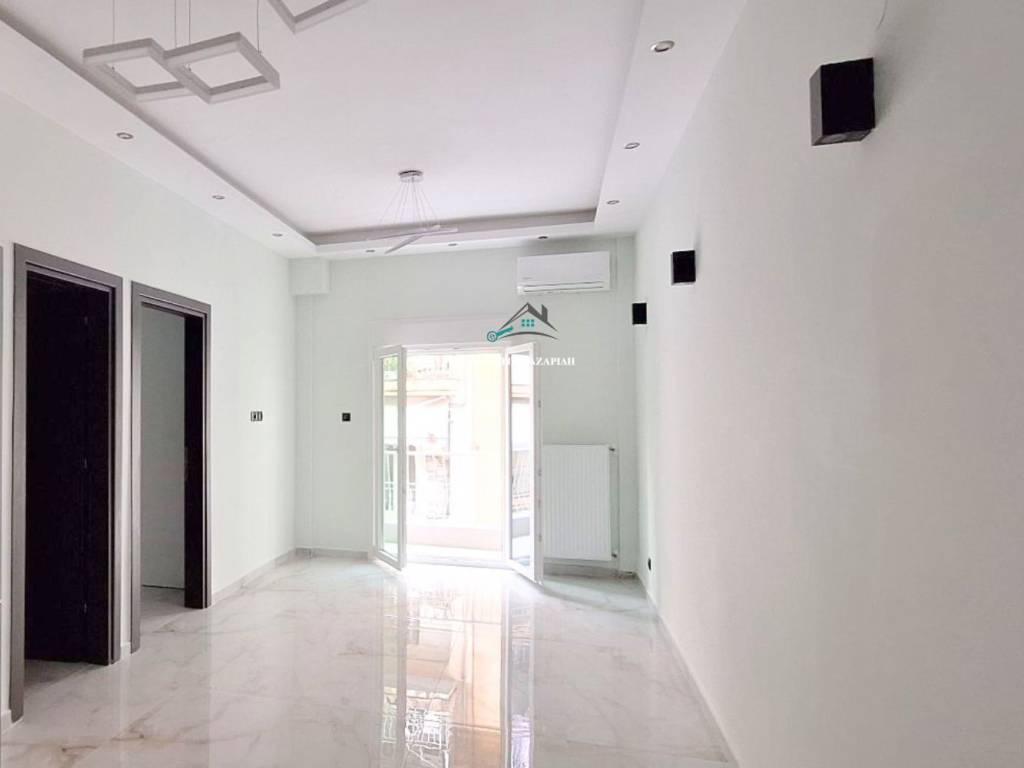 Σαλοκουζίνα