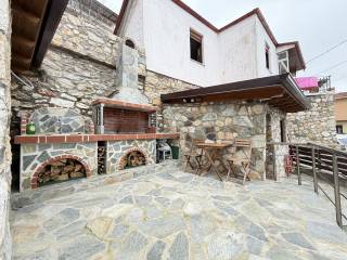 Exoterike apotheke gia lebeostasio kai barbeque