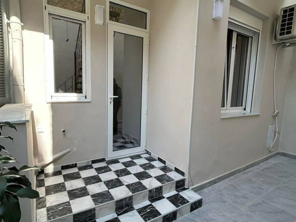 Εξωτερικοι χώροι