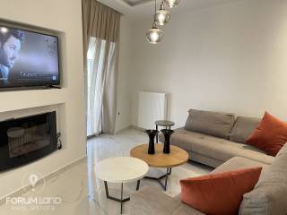 Forumland Real Estate, Σαλόνι με τζάκι