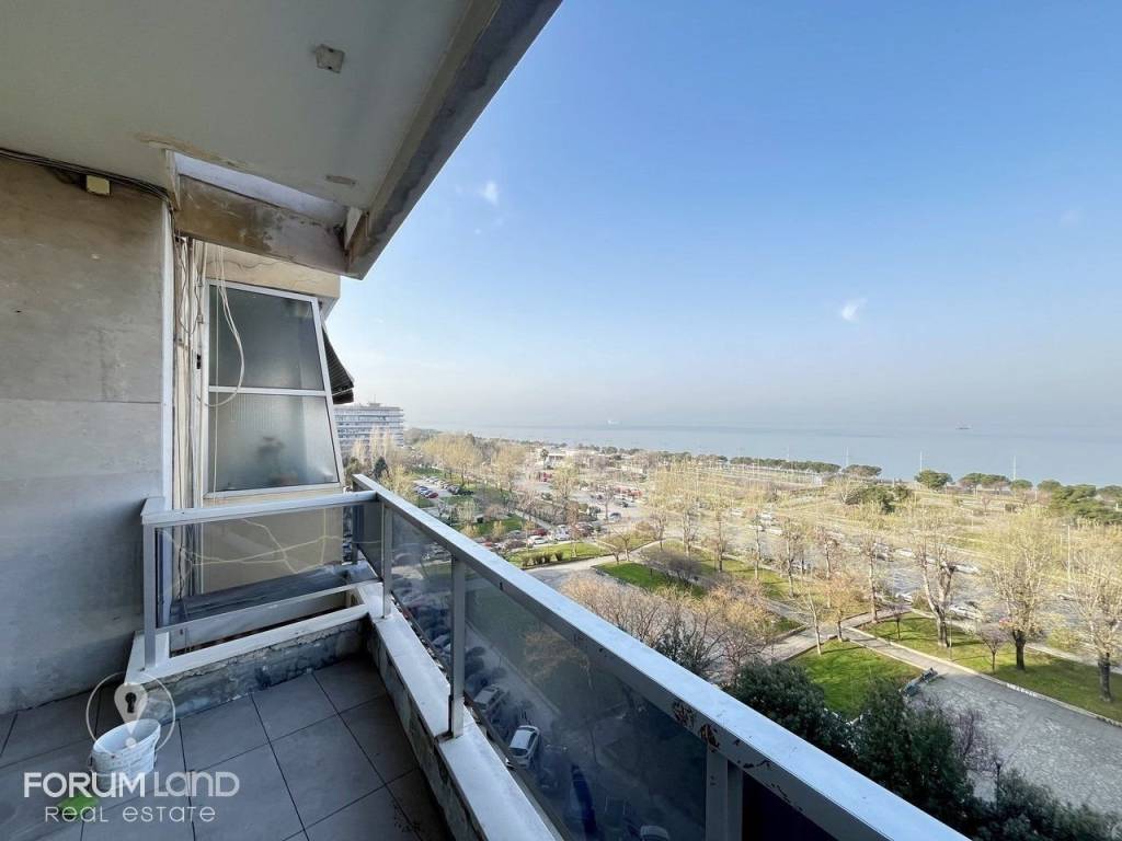 Forumland Real Estate, θέα θάλασσα