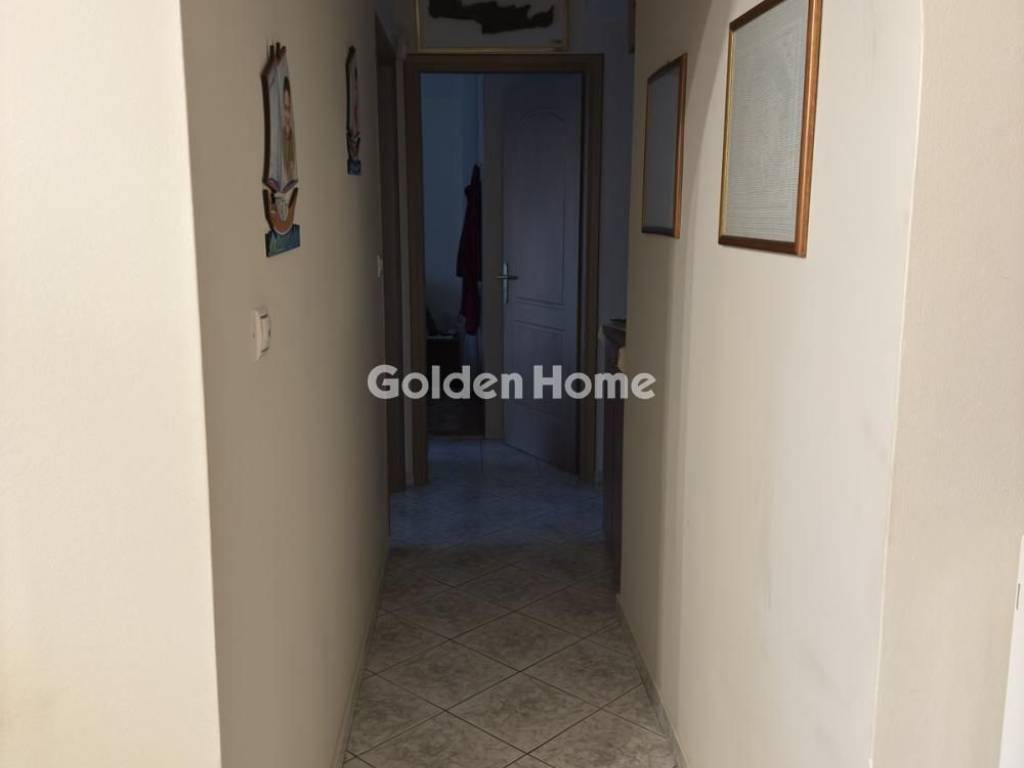 Χολ - Διάδρομος