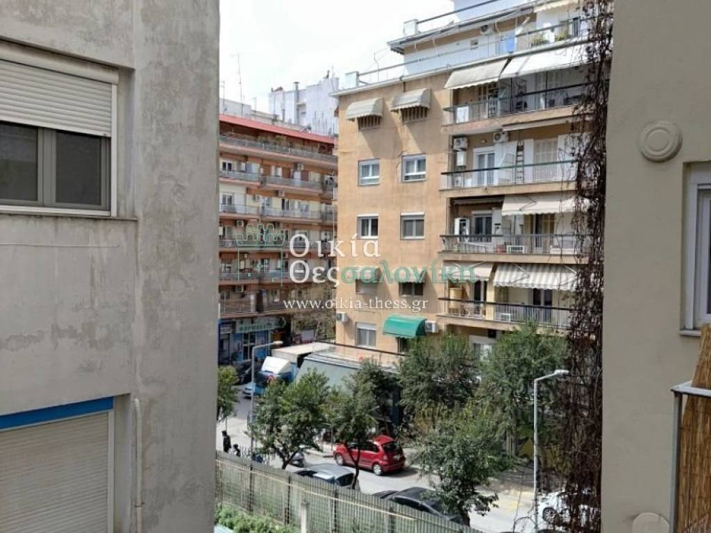 Θέα από μπαλκόνι