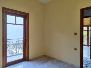 3o YPNODOMATIO STO ISOGEIO