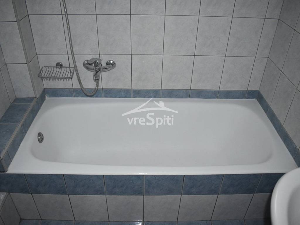 ΑΠΟΨΗ ΛΟΥΤΡΟΥ