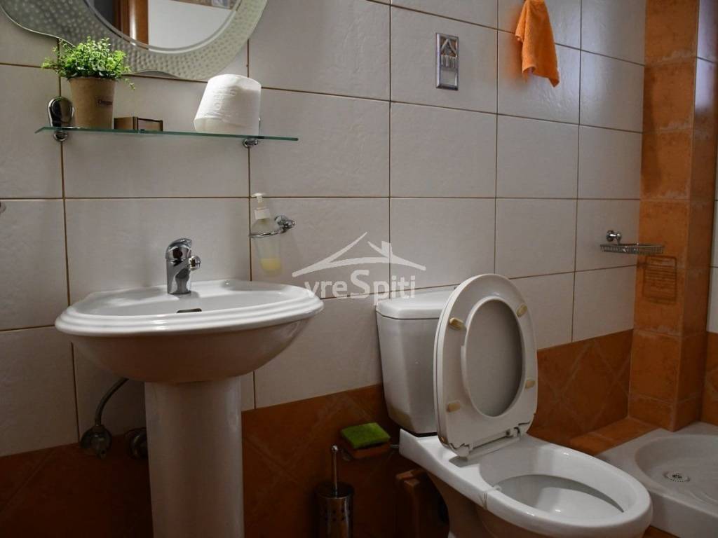 ΜΠΑΝΙΟ ΙΣΟΓΕΙΟΥ