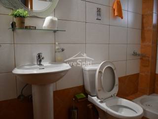 ΜΠΑΝΙΟ ΙΣΟΓΕΙΟΥ