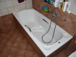 ΑΠΟΨΗ ΜΠΑΝΙΟΥ