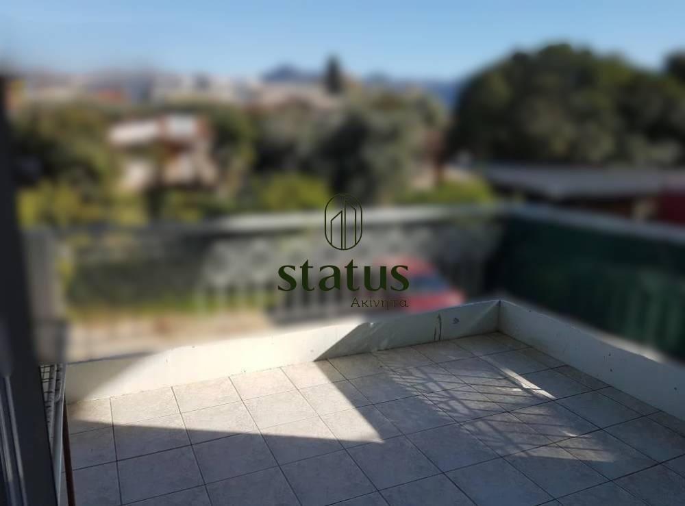 Θέα απο μπαλκόνι