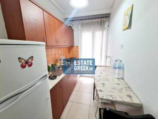 Ενοικιάζεται μερικώς ανακαινισμένη Γκαρσονιέρα 50τ.μ