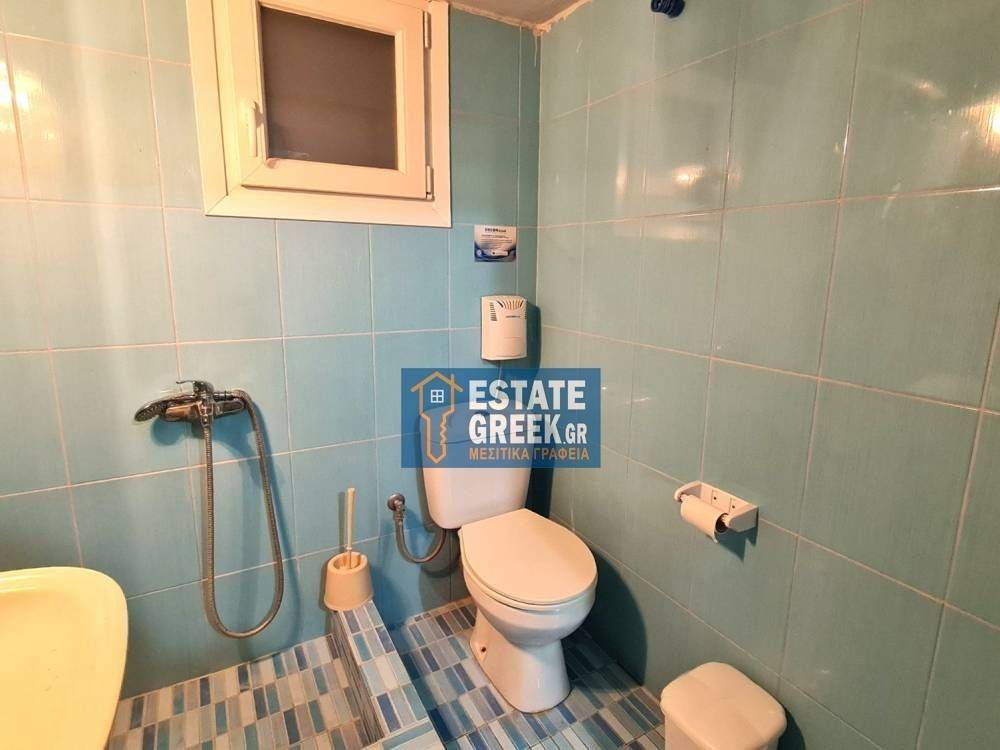 Ενοικιάζεται μερικώς ανακαινισμένη Γκαρσονιέρα 50τ.μ