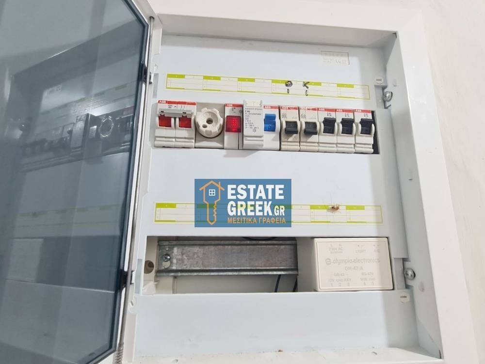 Ενοικιάζεται μερικώς ανακαινισμένη Γκαρσονιέρα 50τ.μ