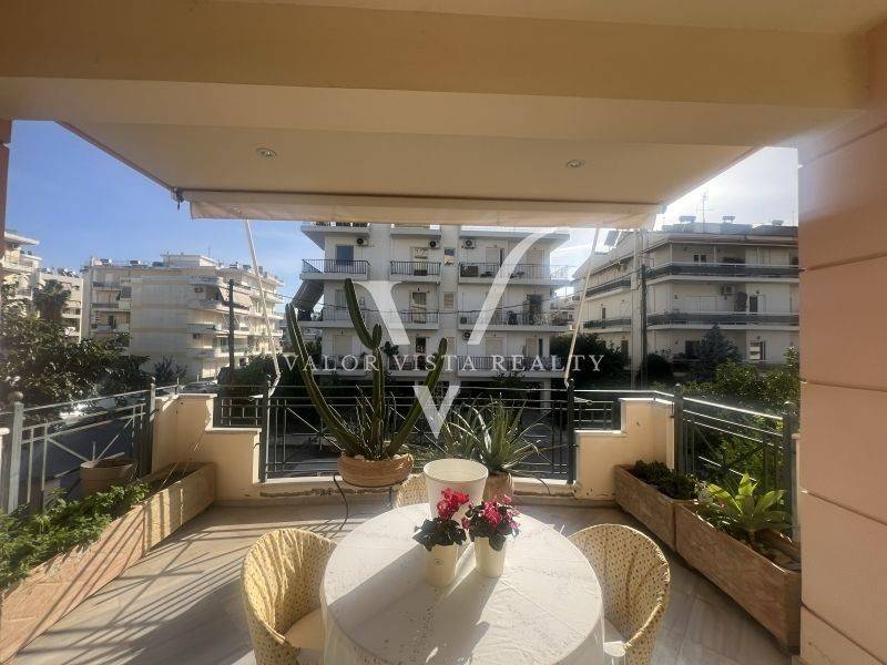 Θέα από μπαλκόνι