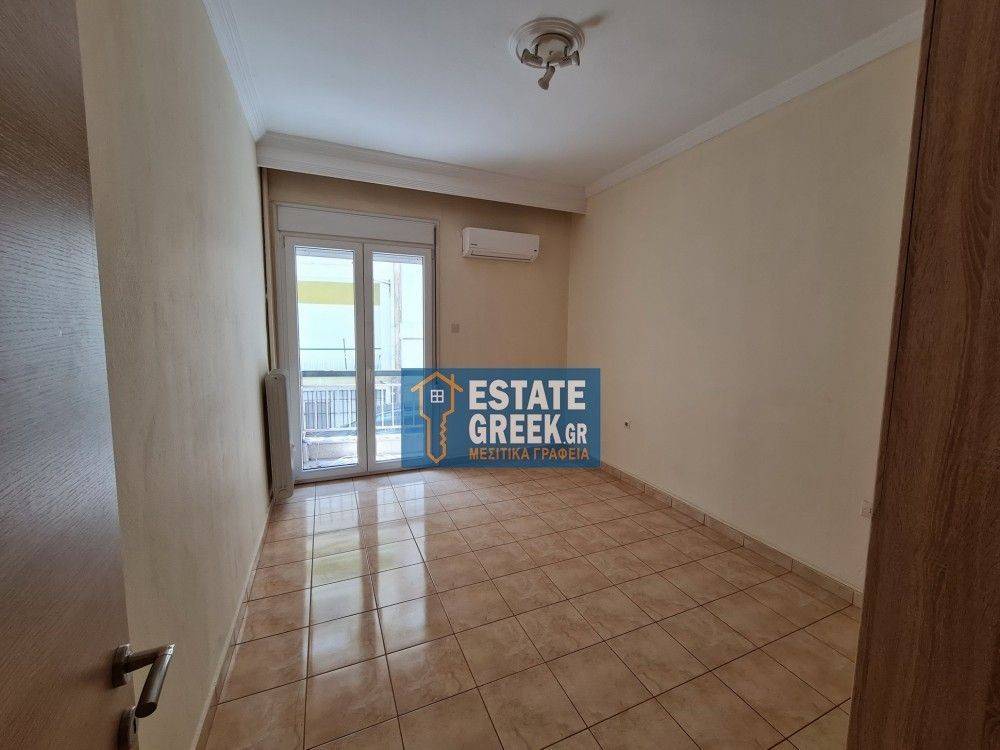 ★ ΑΝΑΚΑΙΝΙΣΜΕΝΟ ★ Φοιτητική γειτονιά ★