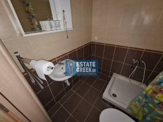 ★ ΑΝΑΚΑΙΝΙΣΜΕΝΟ ★ Φοιτητική γειτονιά ★