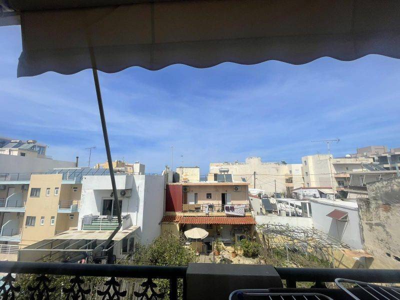 Θέα από μπαλκόνι