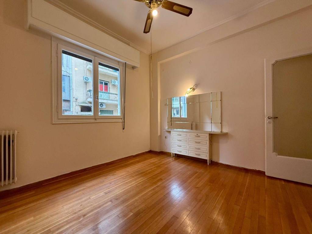 ag._meletiou-_viktorias_sq.-_marni_commercial_office_for_rent