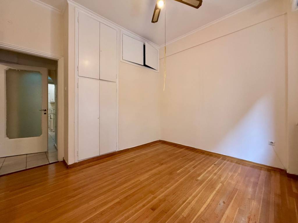 ag._meletiou-_viktorias_sq.-_marni_commercial_office_for_rent