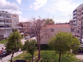 THEA PROSOPSEOS MPALKONI