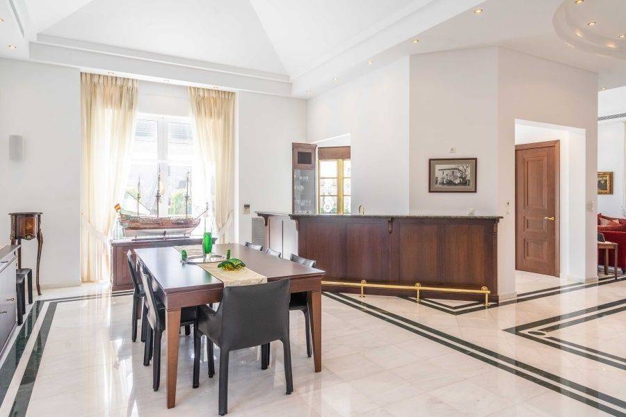 Εσωτερικοι χώροι