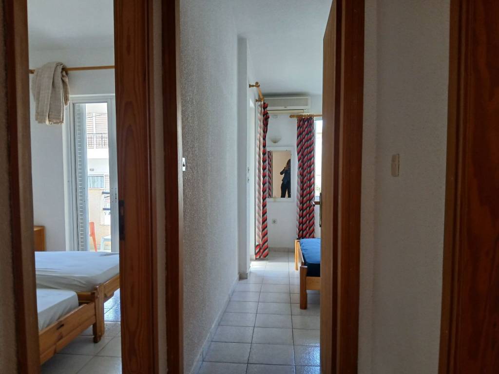 Krebatokamara 1 - 1 oy Orophoy