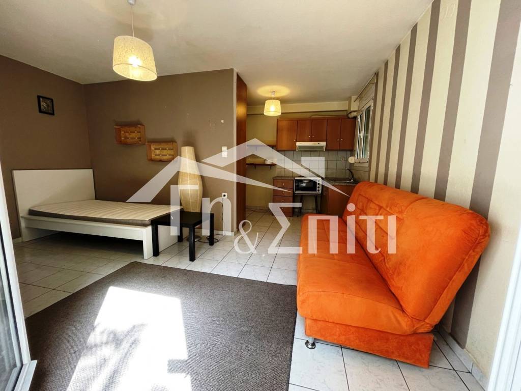 Σαλοκουζίνα