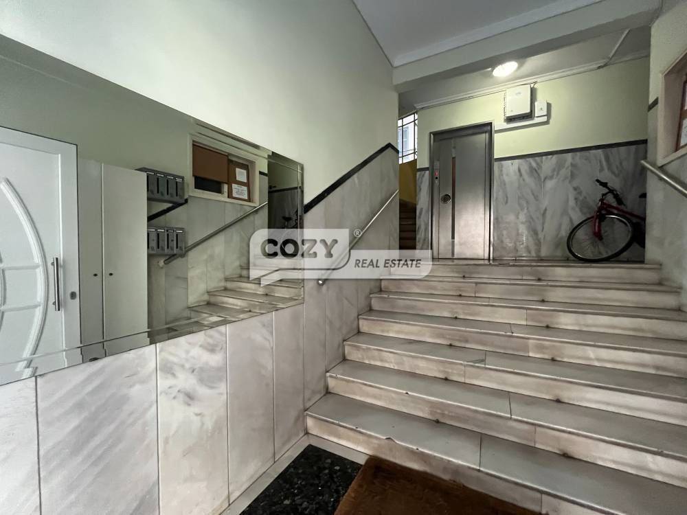 Είσοδος οικοδομής