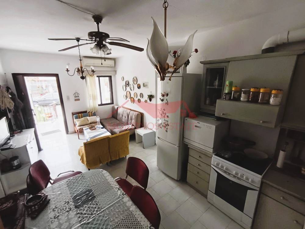 Σαλοκουζίνα