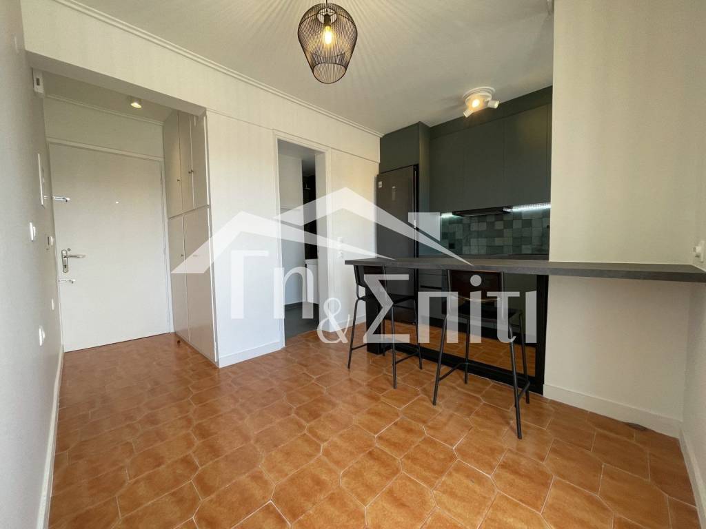 Σαλοκουζίνα