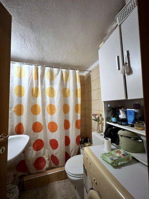 Μπάνιο στον όροφο (υπνοδωμάτια).