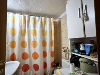 Μπάνιο στον όροφο (υπνοδωμάτια).