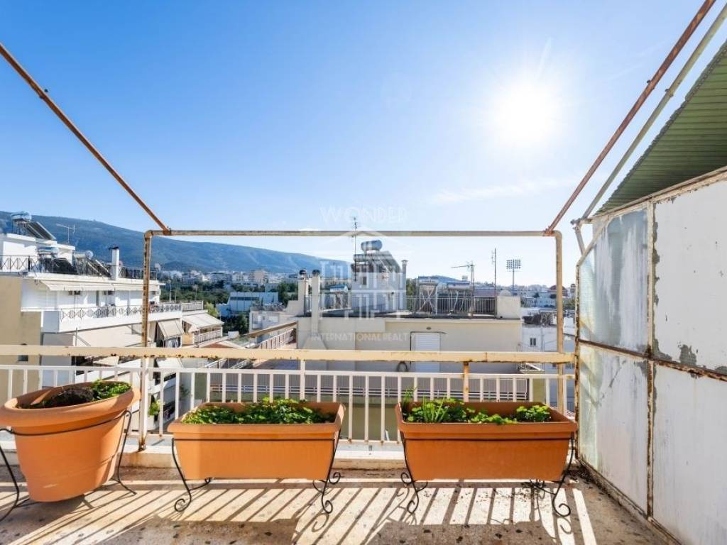 Θέα από μπαλκόνι