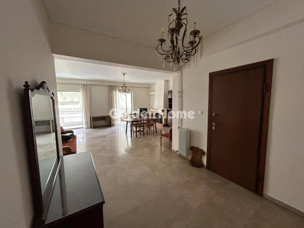 Χολ - Διάδρομος