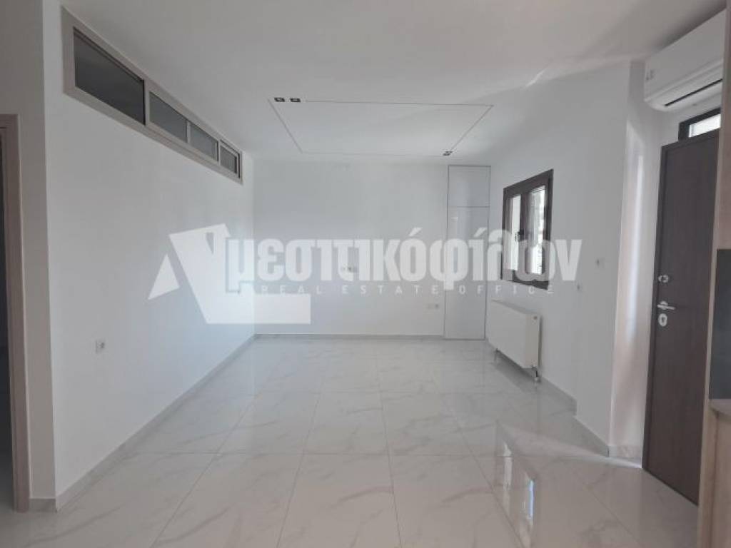 Σαλοκουζίνα