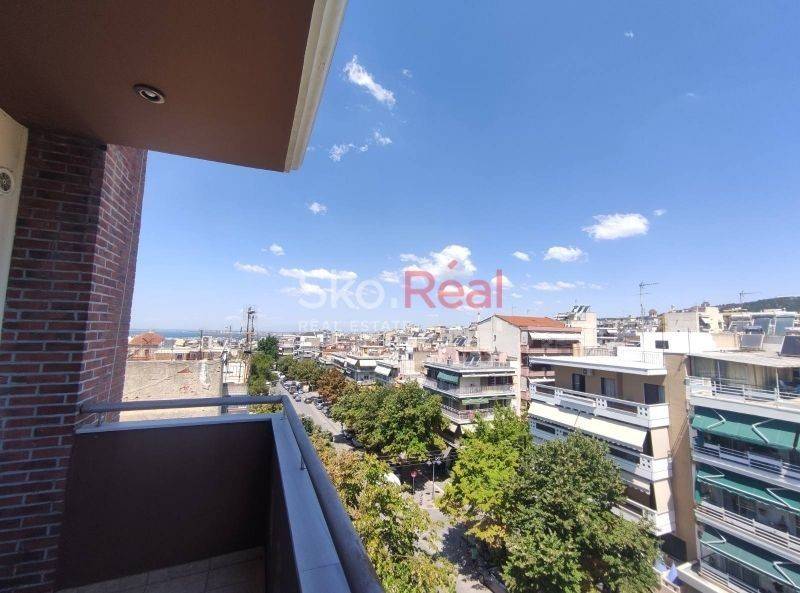 Θέα από μπαλκόνι