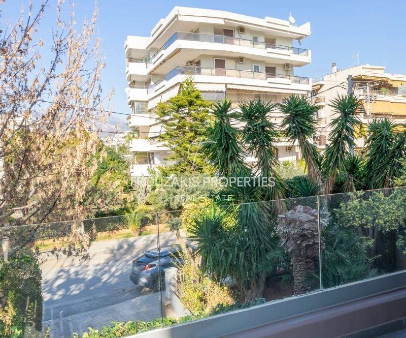 Θέα από μπαλκόνι