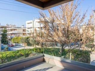 Θέα από μπαλκόνι