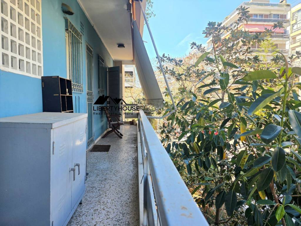 Mpalkoni ypnodomation &amp; koyzinas